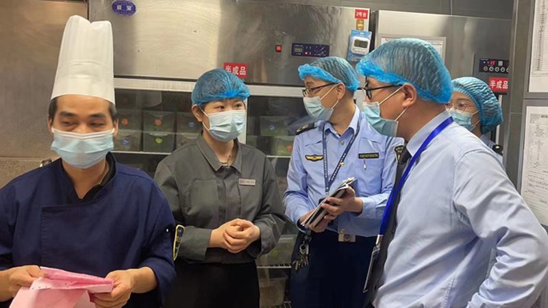 小标题：调味瓶收纳的重要性